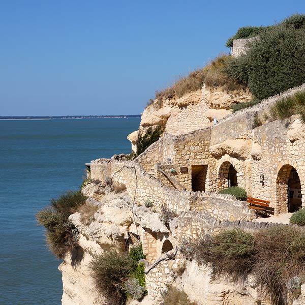 Promenade en mer estuaire, Meschers et grottes de Regulus vedettes la bohème